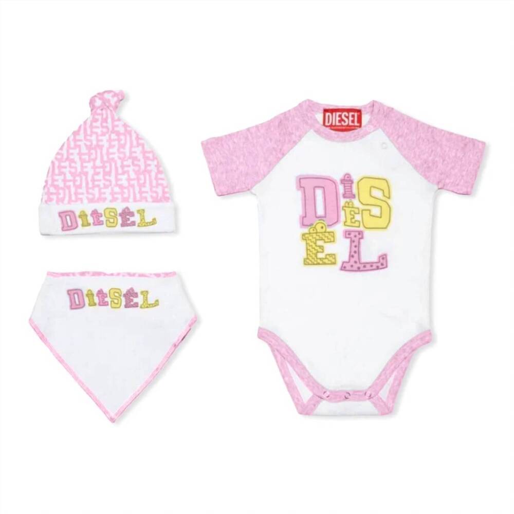 NEW DIESEL infant gift set in pink